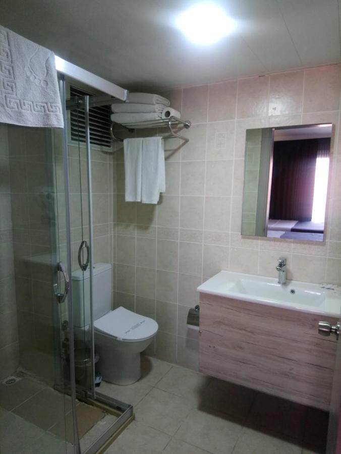 Grand Faik Hotel Cesme Exterior photo