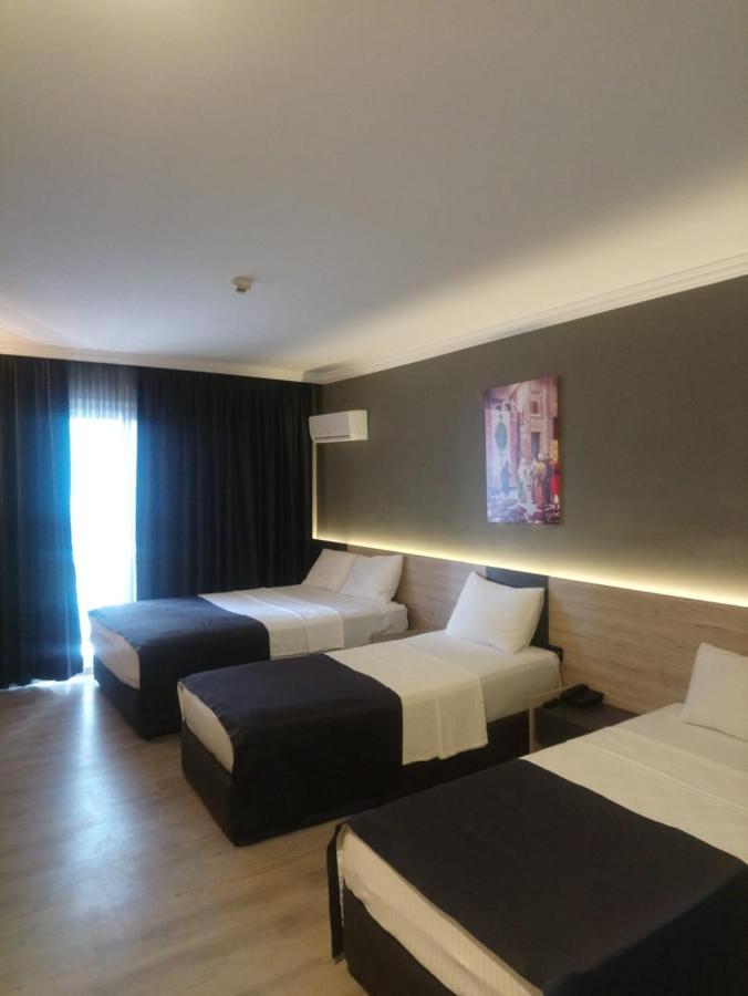 Grand Faik Hotel Cesme Exterior photo