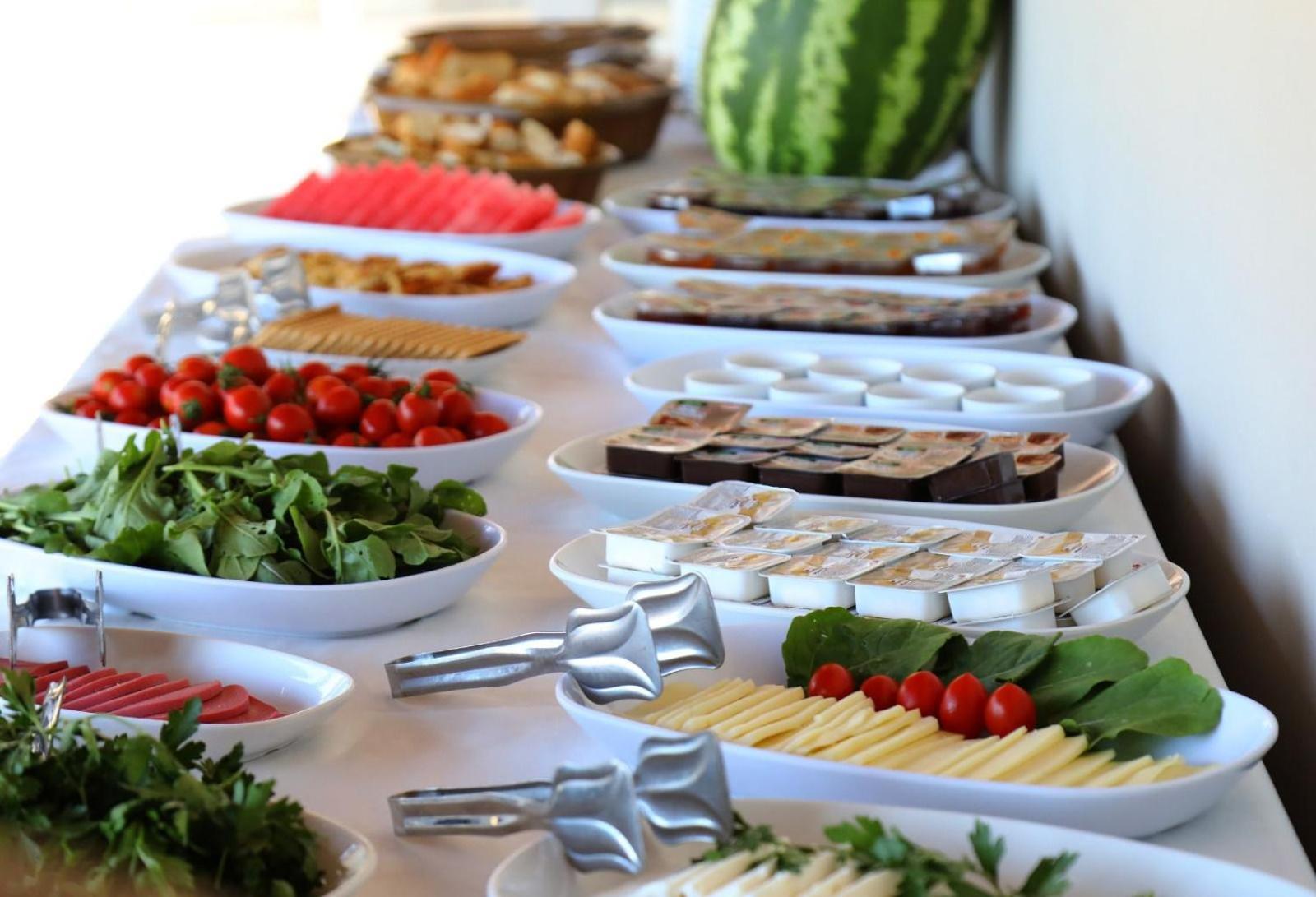 Grand Faik Hotel Cesme Exterior photo