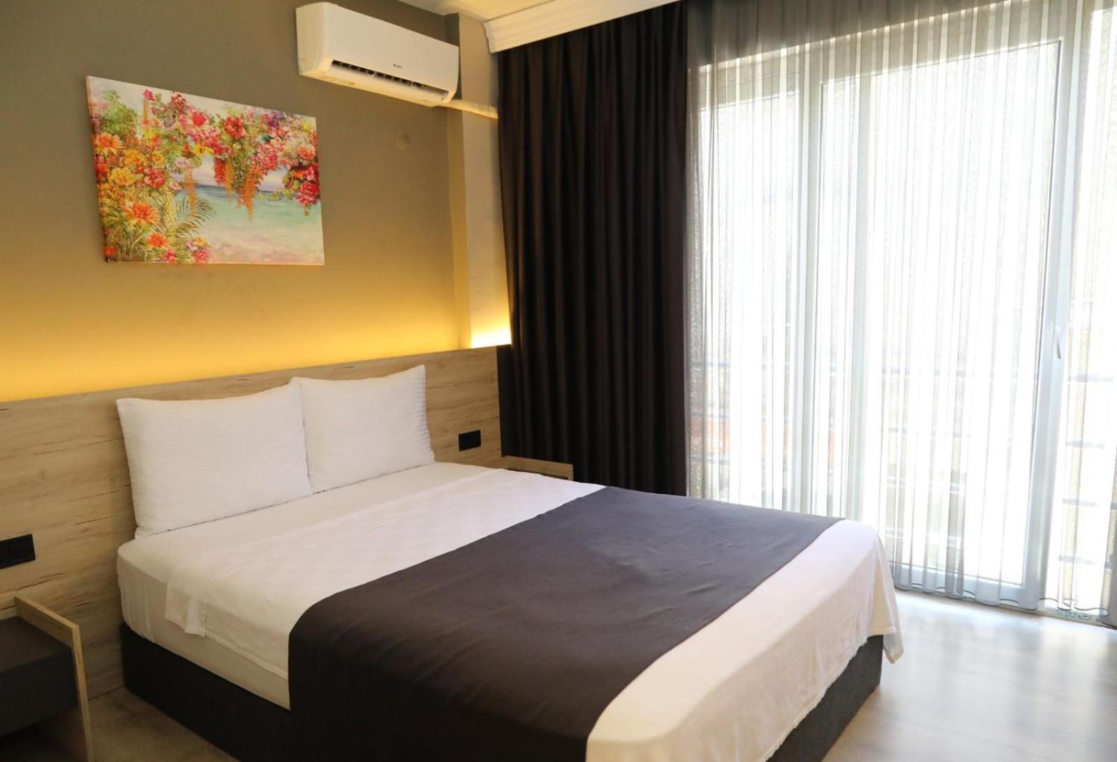 Grand Faik Hotel Cesme Exterior photo