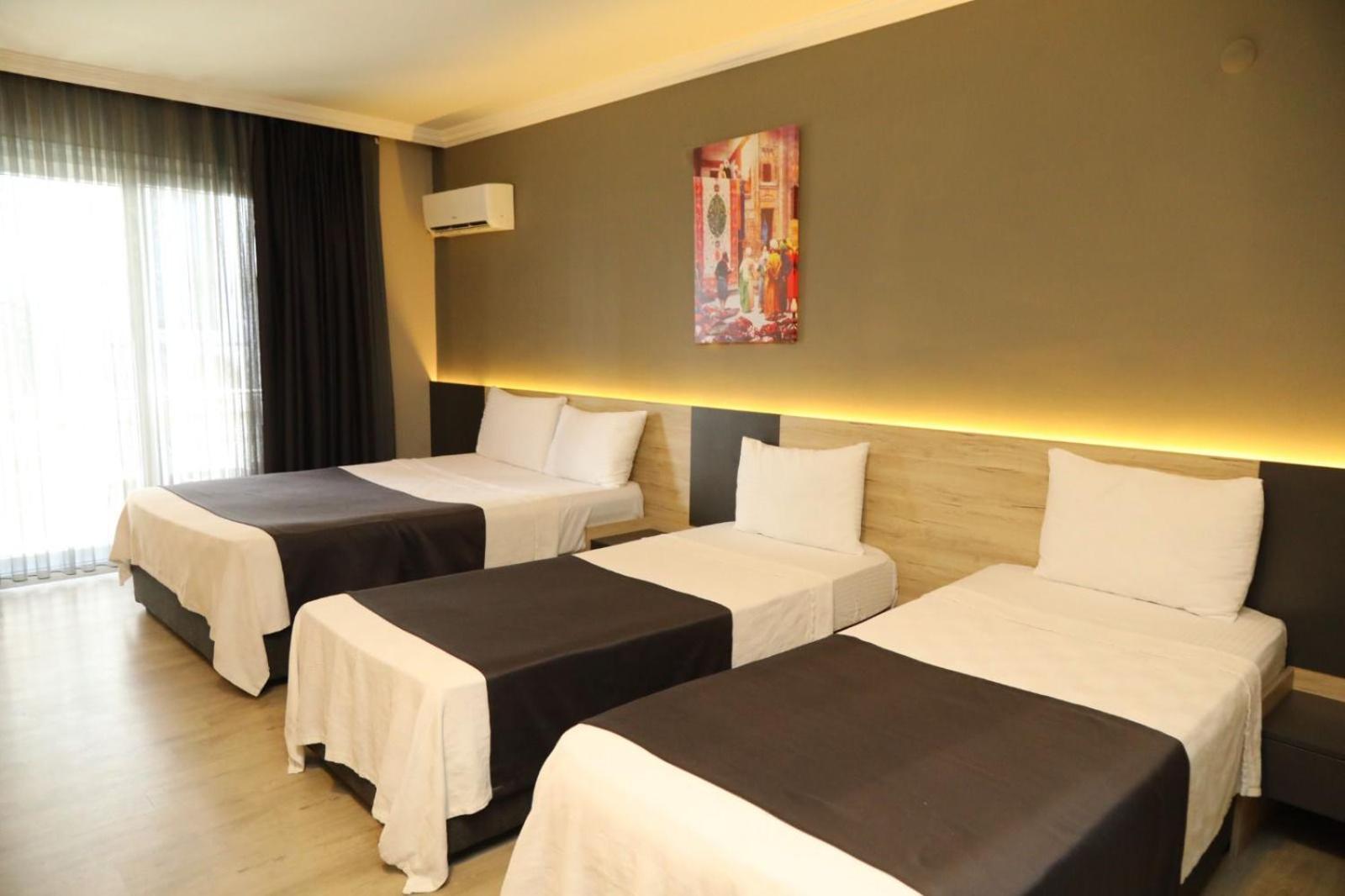 Grand Faik Hotel Cesme Exterior photo